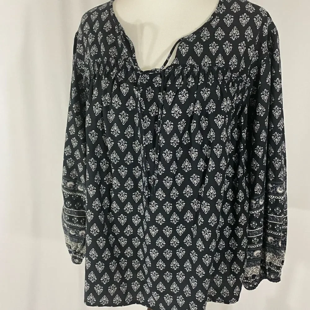 NWT Old Navy Boho Style Top - Picture 2 of 7